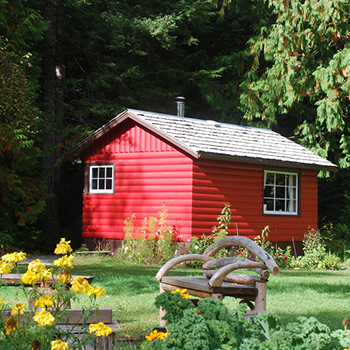 The red cabin at Bella Coola Cabins & Lodge, Hagensborg, BC