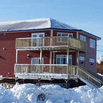 Umingmak Lodge, Cambridge Bay, Nunavut