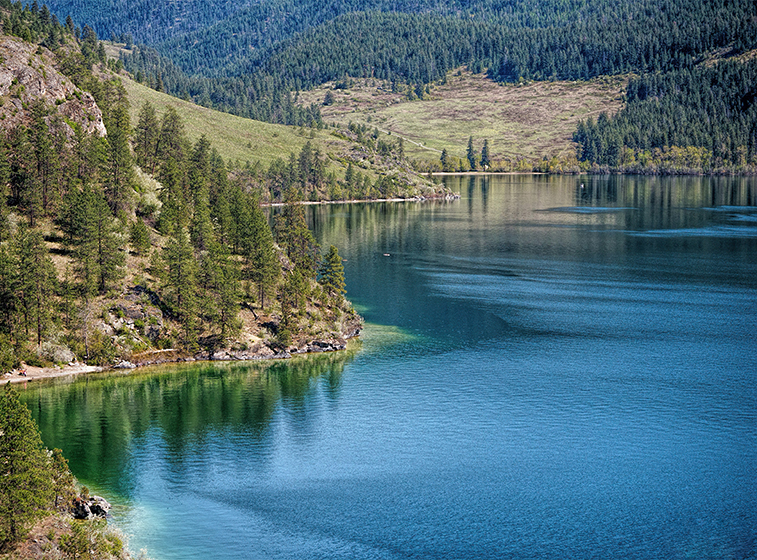 Kalamalka Lake in the Okanagan Valley, BC | Photo: Wikimedia Commons