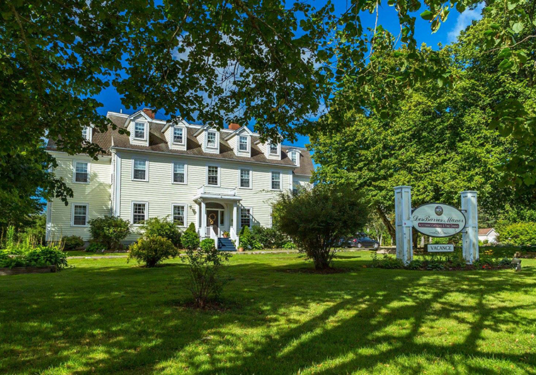 DesBarres Manor Inn, Guysborough, NS